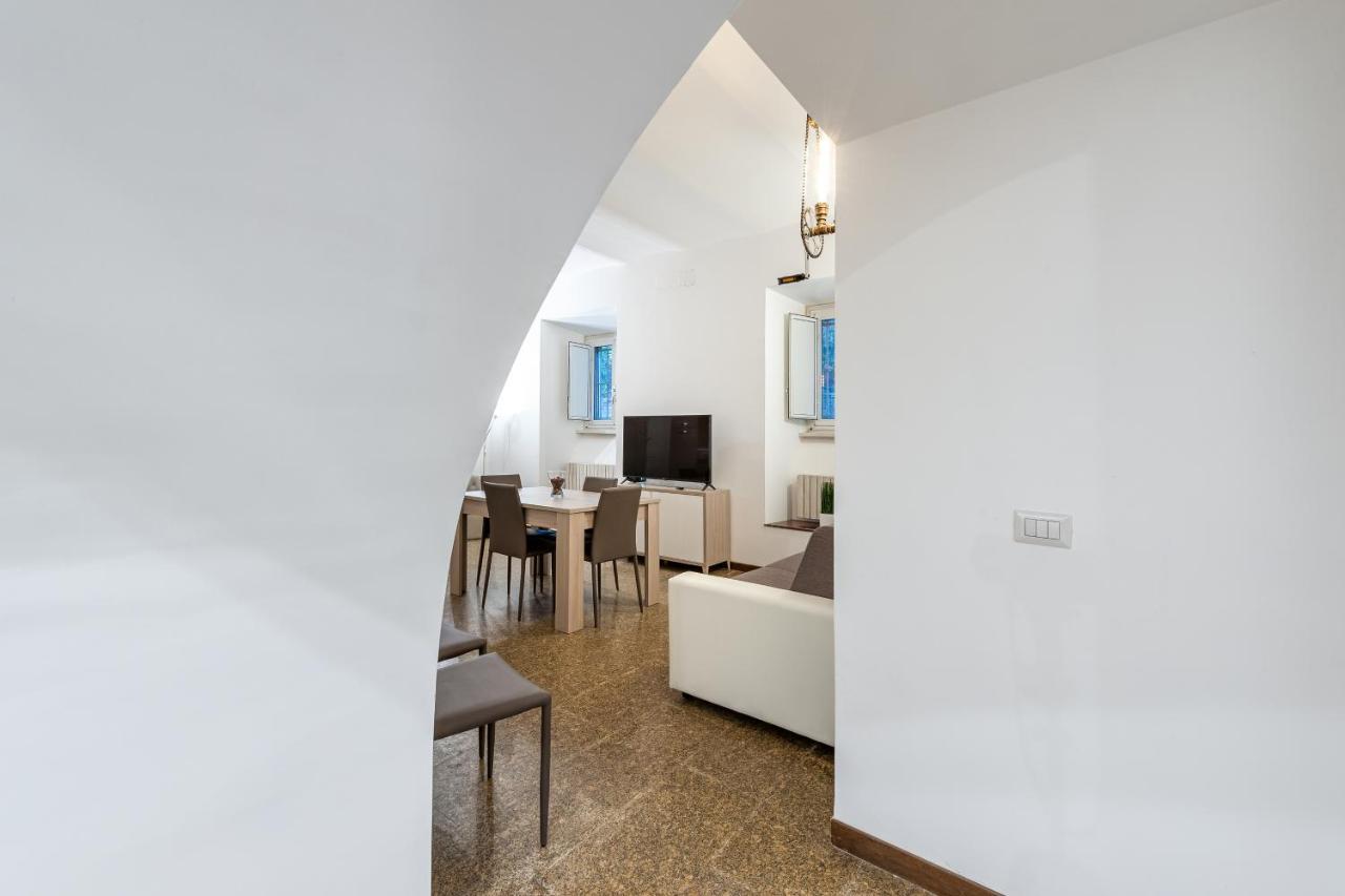 Tour De Rome Apartment Bagian luar foto