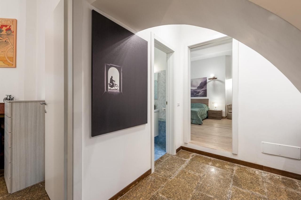 Tour De Rome Apartment Bagian luar foto