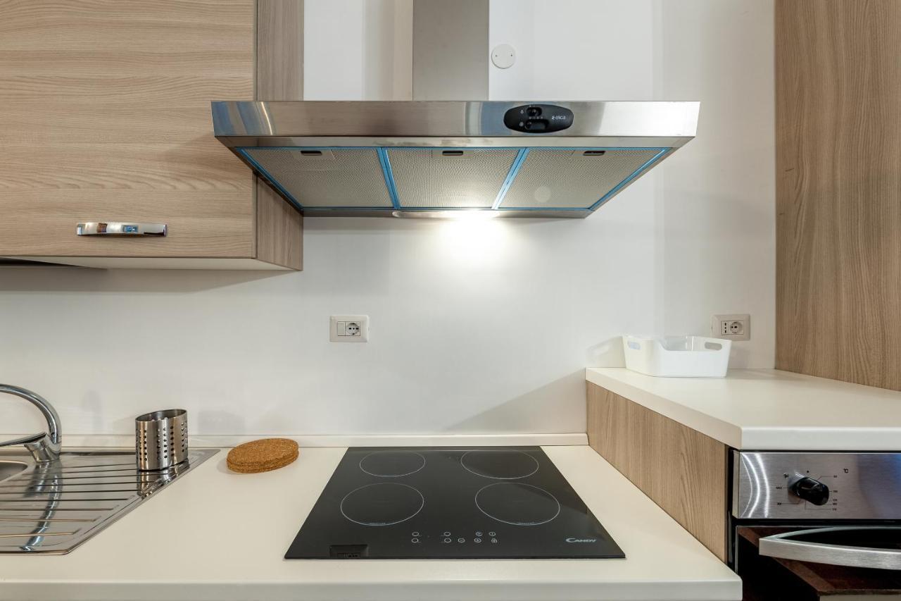 Tour De Rome Apartment Bagian luar foto