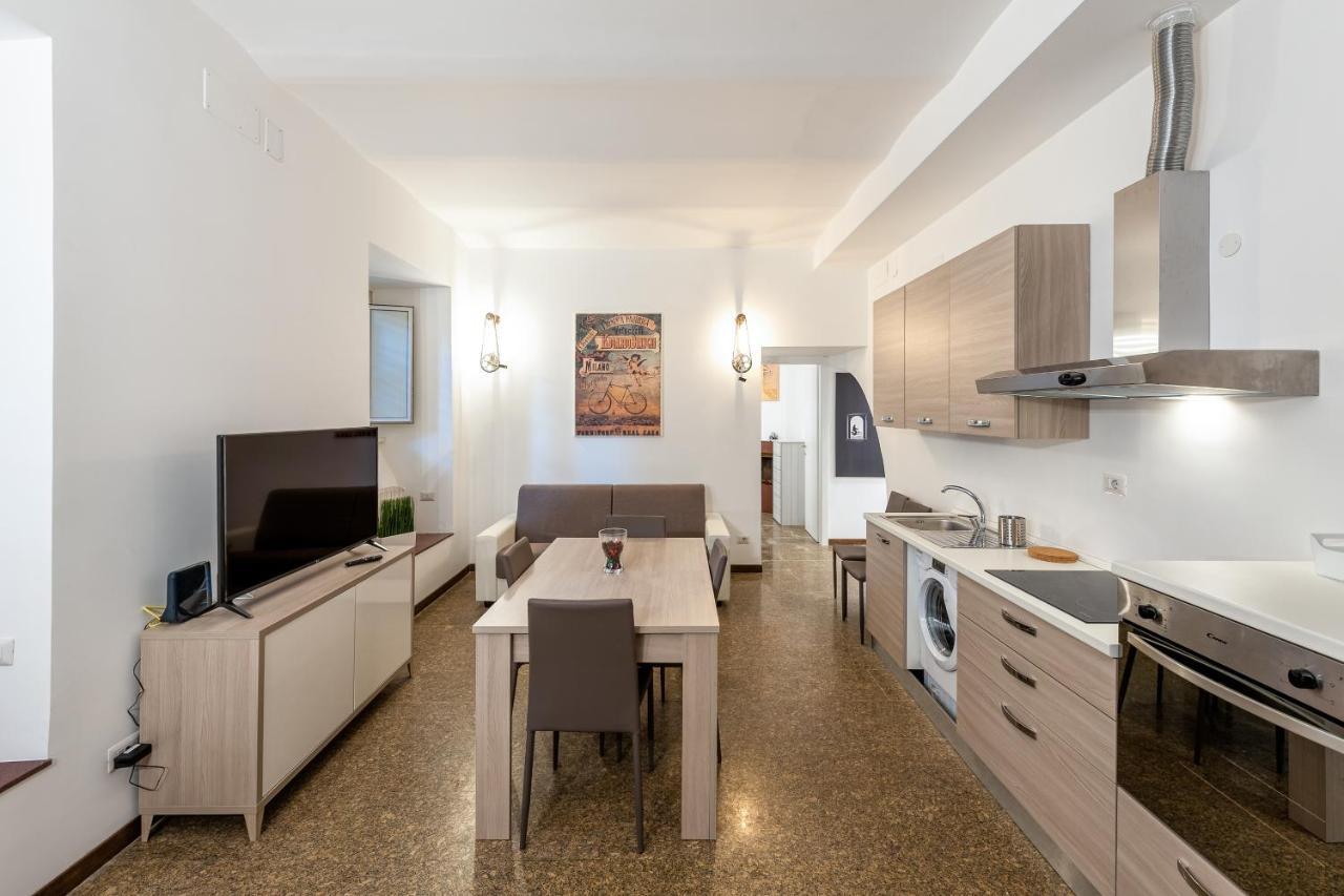 Tour De Rome Apartment Bagian luar foto